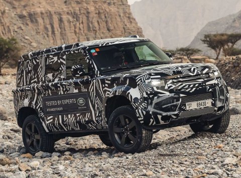Nitriansky Land Rover Defender už dokončujú
