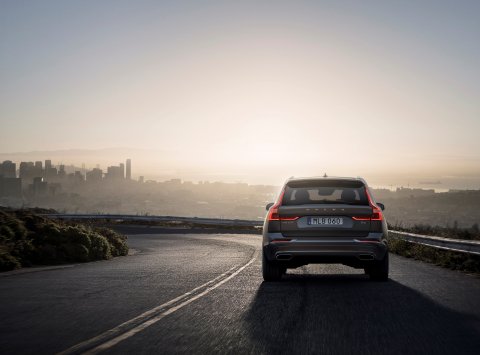 Volvo Cars má za cieľ transformovať predaj vozidiel viac na online