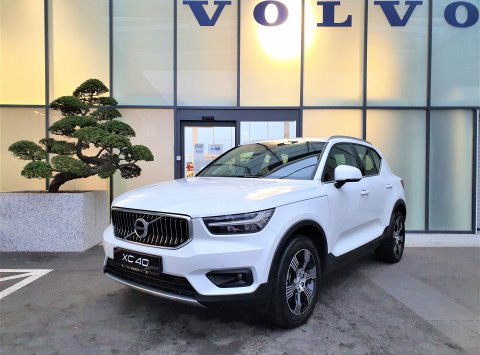 Volvo XC40 B4 AWD AT8 INSCRIPTION Mild-Hybrid MY21