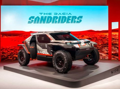 Dacia Sandrider: Dakarský špeciál vyzerá futuristicky a poháňa ho vidlicový šesťvalec