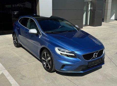 Volvo V40 T3 AT6 R-DESIGN