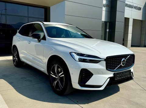 Volvo XC60 T6 eAWD RECHARGE R-DESIGN