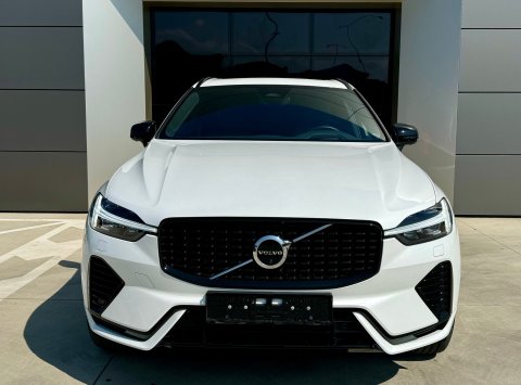 Volvo XC60 T6 eAWD RECHARGE R-DESIGN