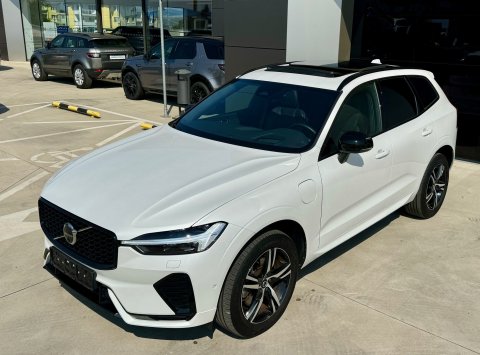 Volvo XC60 T6 eAWD RECHARGE R-DESIGN