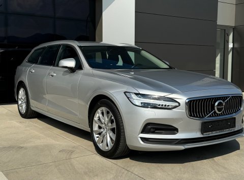 Volvo V90 B4 (D) AWD AT8 MOMENTUM