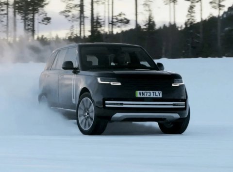 Predáva sa ako teplé rožky. Prvý elektrický Range Rover je obrovský úspech