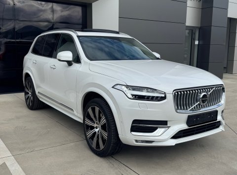 Volvo XC90 B5 AWD AT8 ULTIMATE BRIGHT 7s