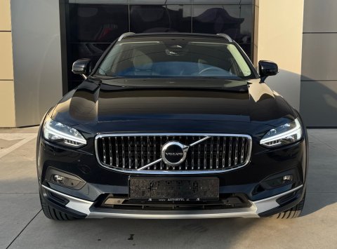 Volvo V90 CROSS COUNTRY PLUS B4 AWD AT8