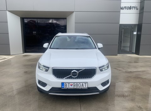 Volvo XC40 T3 AT8 Momentum PRO