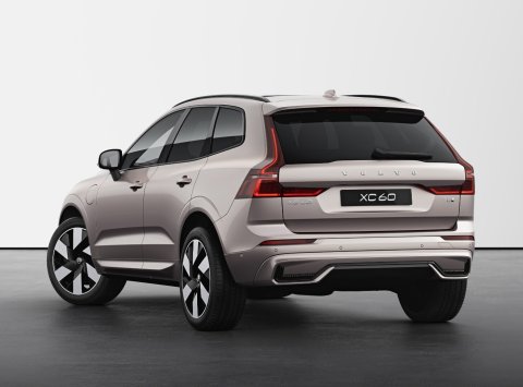 Volvo XC60 T8 AWD Recharge PLUS DARK