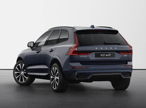 Volvo XC60 B5 AWD AT8 PLUS DARK